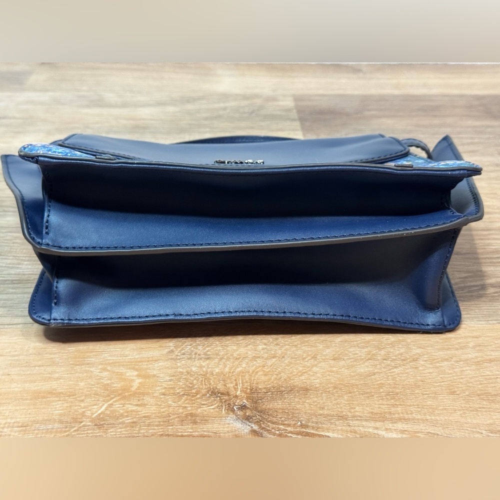 NEW Aimee Kestenberg Italian Leather Crossbody - Phoenix - Picture 9 of 13